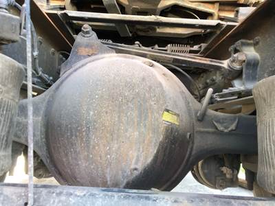 Meritor RS23160 Rear Axle Housing for a Volvo VNL