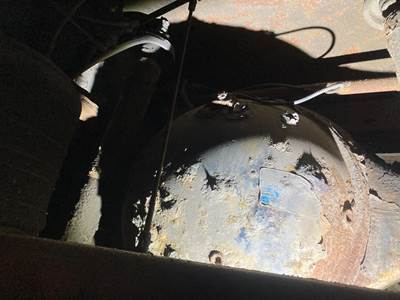 Meritor RS23160 Rear Axle Housing for a Peterbilt 330