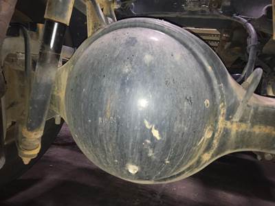 Meritor RS23160 Rear Axle Housing for a Peterbilt 579