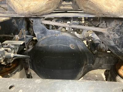 Meritor RS23160 Rear Axle Housing for a International 9200