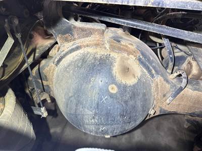 Meritor RS23160 Rear Axle Housing for a International Prostar