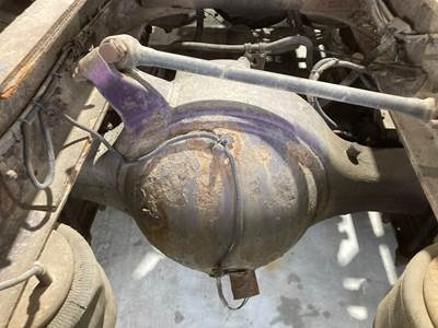 Meritor RS23160 Rear Axle Housing for a Western Star 4900EX