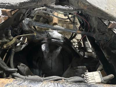 Meritor RS23160 Rear Axle Housing for a Freightliner M2 112