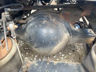 Meritor RS23160 Rear Axle Housing for a International 9100