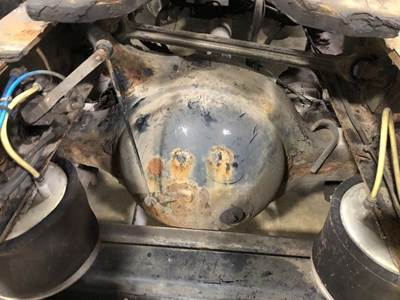 Meritor RS23186 Rear Axle Housing for a Sterling A9513