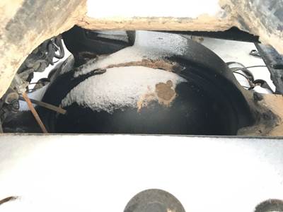 Meritor RS23186 Rear Axle Housing for a Mack CXN