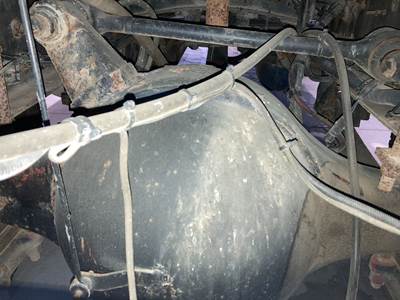 Meritor RS23186 Rear Axle Housing for a Freightliner C112 Century