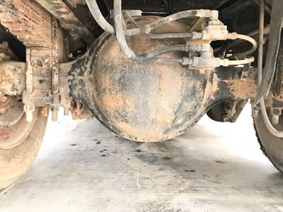 Meritor RS23240 Rear Axle Housing for a Ford LN8000