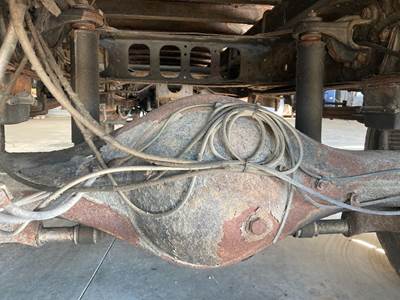 Mitsubishi Rear Axle Housing for a Mitsubishi Fe