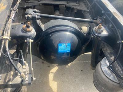 Paccar MR2014P Rear Axle Housing for a Kenworth T680