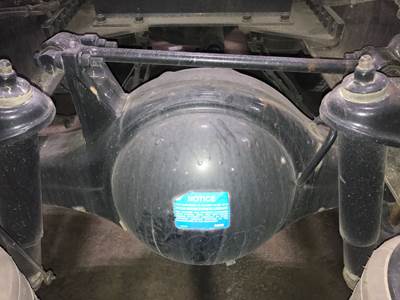 Paccar MR2014P Rear Axle Housing for a Kenworth T680