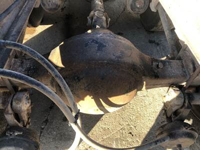 Spicer N400 Rear Axle Housing