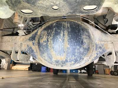 Spicer S110S Rear Axle Housing for a Ford F450 Super Duty