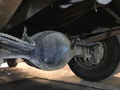 Spicer S130R Rear Axle Housing for a Kenworth T300