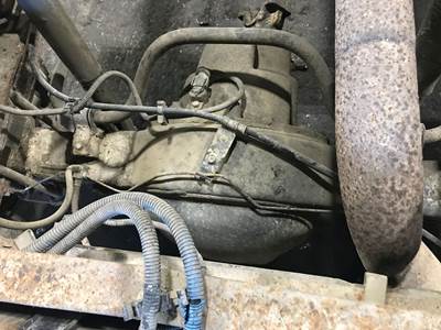 Spicer S135S Rear Axle Housing for a Ford F550 Super Duty