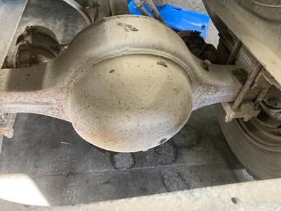 Spicer W230S Rear Axle Housing for a International S2300