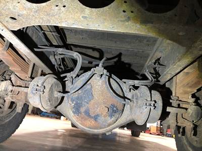 Rear Axle Housing for a Ud 2000