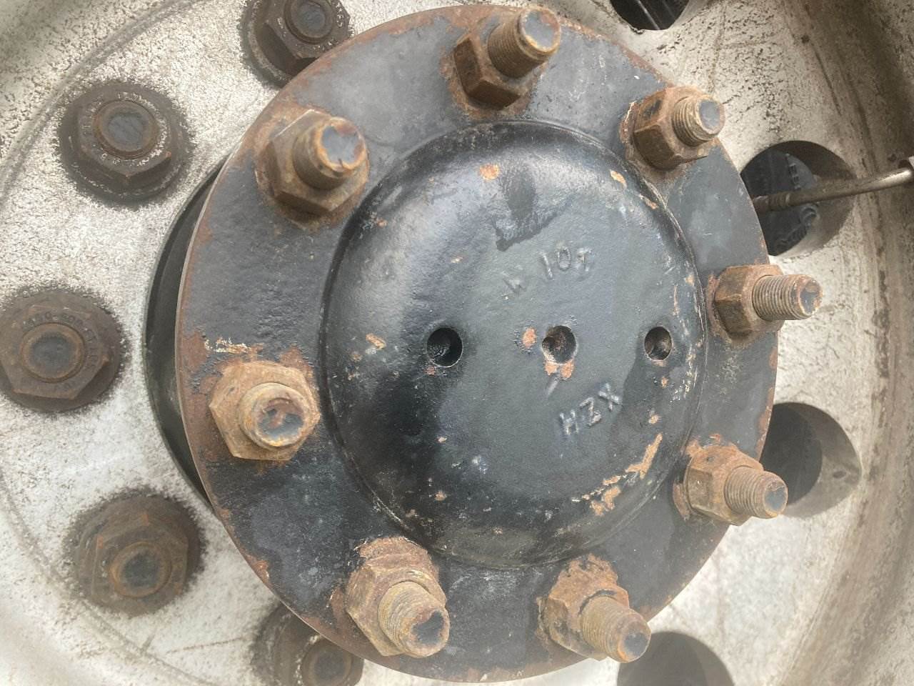 2003 Eaton 127437 Axle Shaft for a Freightliner Columbia 120 For Sale Kansas City, MO