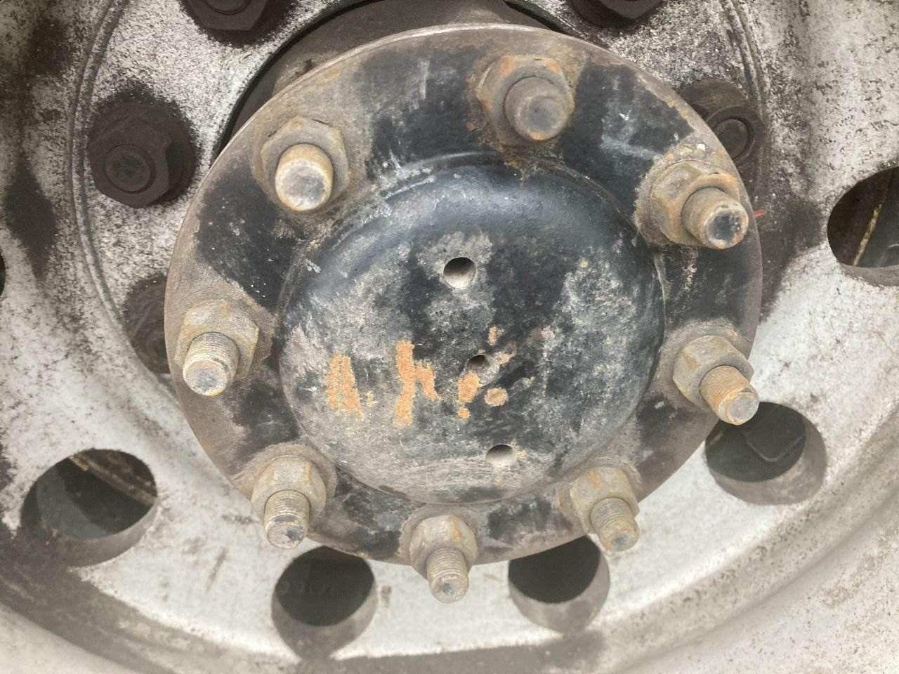 2003 Eaton 127438 Axle Shaft for a Freightliner Columbia 120 For Sale Kansas City, MO