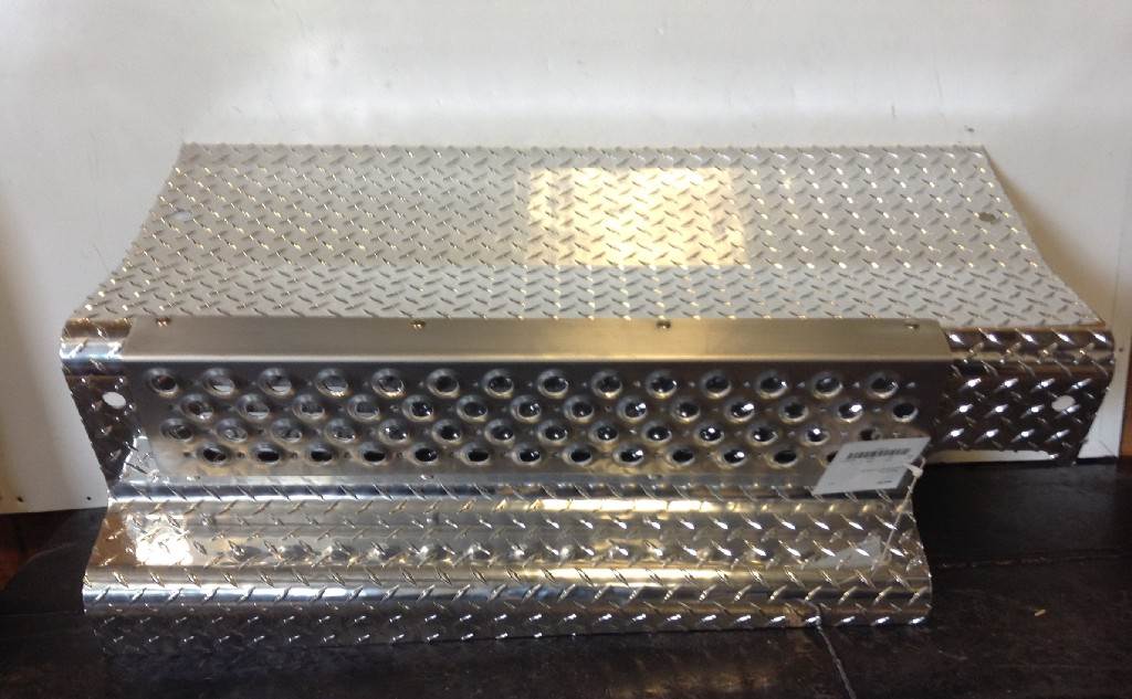 Kenworth T660 Battery Box Cover For Sale | Des Moines, IA | M221023KR