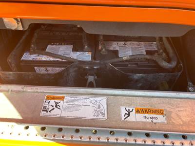 Freightliner Cascadia Battery Box