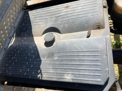 Freightliner Cascadia Battery Box