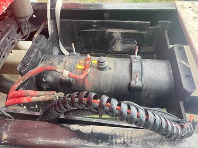 Freightliner Cascadia Battery Box