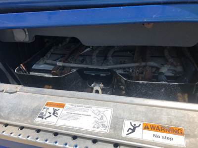 Freightliner Cascadia Battery Box