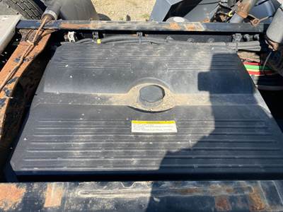 Freightliner Cascadia Battery Box