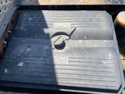Freightliner Cascadia Battery Box