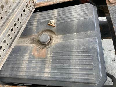 Freightliner Cascadia Battery Box