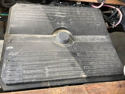 Freightliner Cascadia Battery Box