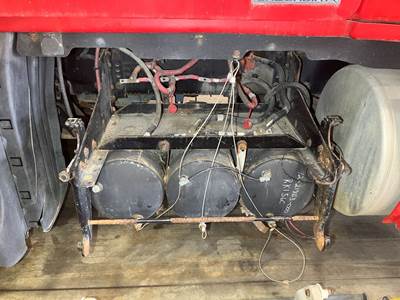 Freightliner Cascadia Battery Box