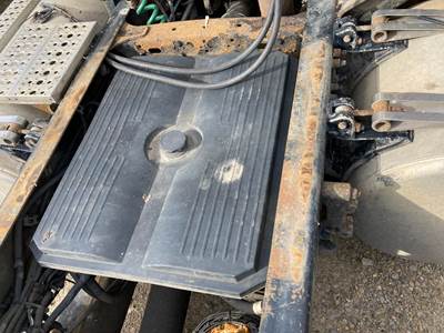 Freightliner Cascadia Battery Box