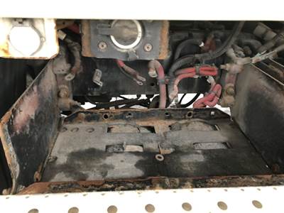 Freightliner Cascadia Battery Box