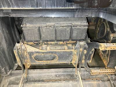 Freightliner Cascadia Battery Box