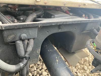 Freightliner Cascadia Battery Box