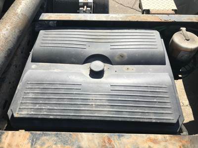 Freightliner Cascadia Battery Box