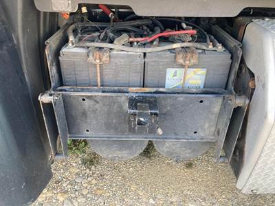 Freightliner Cascadia Battery Box