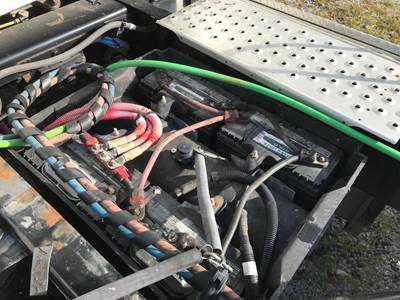 Freightliner Cascadia Battery Box