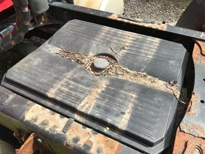 Freightliner Cascadia Battery Box