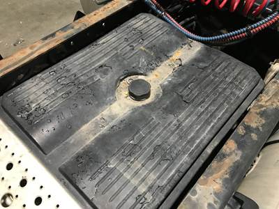 Freightliner Cascadia Battery Box
