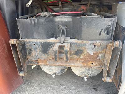 Freightliner Cascadia Battery Box
