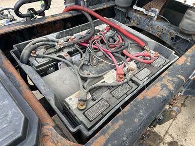 Freightliner Century Class 120 Battery Box for a Freightliner C120 Century