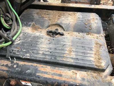Freightliner Columbia 120 Battery Box