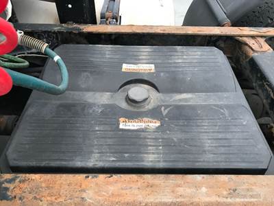 Freightliner Columbia 120 Battery Box