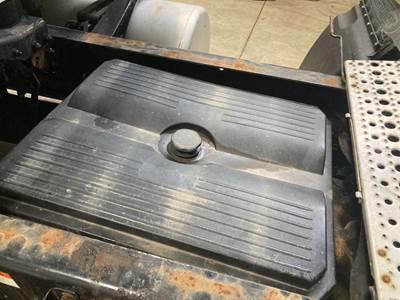 Freightliner Columbia 120 Battery Box