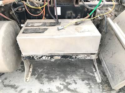 Freightliner FLD112 Battery Box