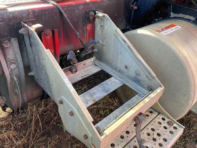 Freightliner FLD120 Battery Box