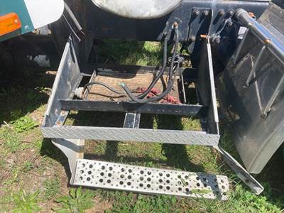 Freightliner FLD120 Battery Box